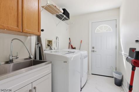 931 Vosseller Avenue Bridgewater NJ 08836
