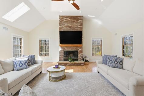 931 Vosseller Avenue Bridgewater NJ 08836