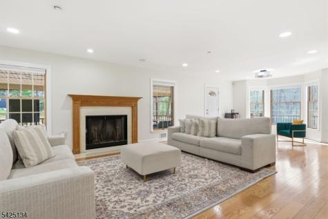 931 Vosseller Avenue Bridgewater NJ 08836