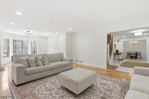 931 Vosseller Avenue Bridgewater NJ 08836