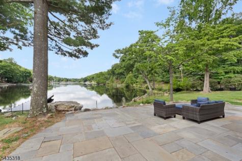 257 Hudson Avenue Hopatcong NJ 07843