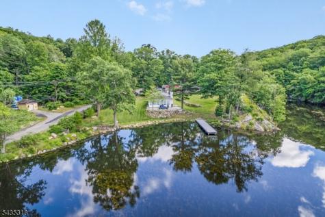 257 Hudson Avenue Hopatcong NJ 07843
