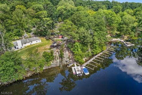 257 Hudson Avenue Hopatcong NJ 07843