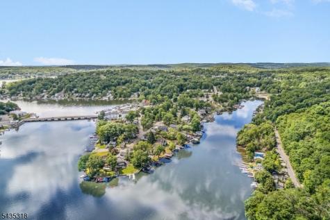 257 Hudson Avenue Hopatcong NJ 07843