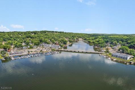 257 Hudson Avenue Hopatcong NJ 07843