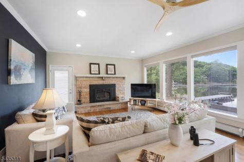 257 Hudson Avenue Hopatcong NJ 07843