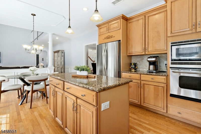 165 Briarheath Lane Clark NJ 07066