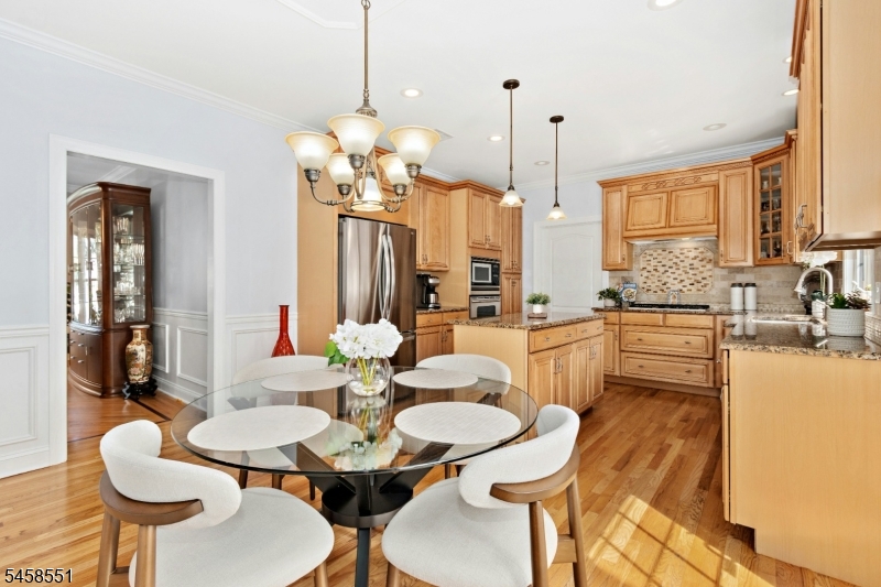 165 Briarheath Lane Clark NJ 07066