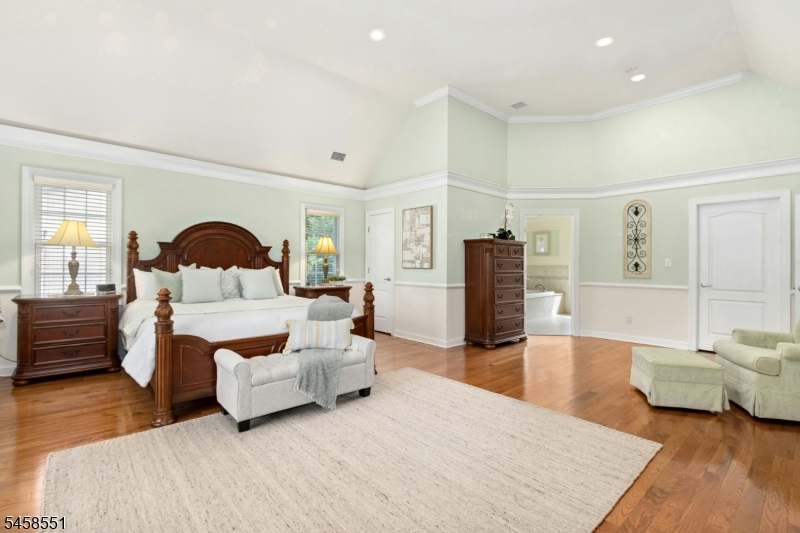 165 Briarheath Lane Clark NJ 07066