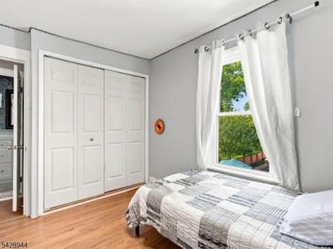 345 Clay Avenue Roselle Park NJ 07204