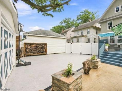 345 Clay Avenue Roselle Park NJ 07204