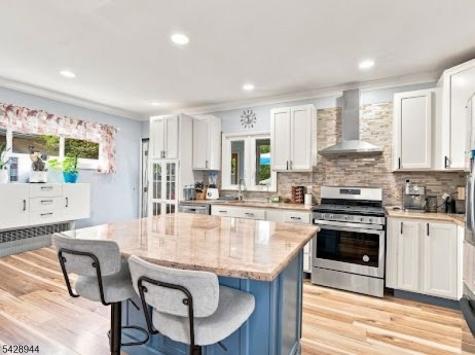 345 Clay Avenue Roselle Park NJ 07204