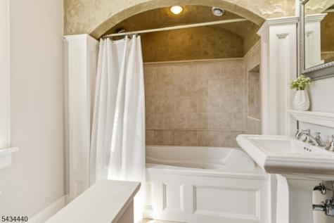12 Van Dyke Place Summit NJ 07901