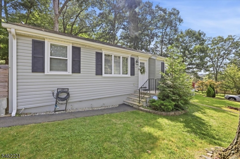 145 S New York Avenue Jefferson NJ 07849