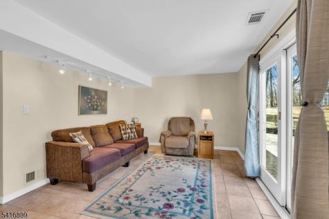 1091 Cambridge Lane Bridgewater NJ 08807
