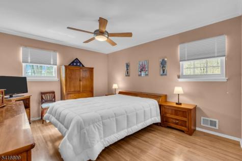 1091 Cambridge Lane Bridgewater NJ 08807