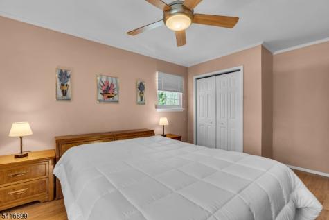 1091 Cambridge Lane Bridgewater NJ 08807
