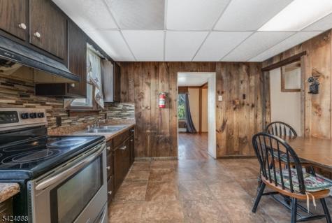 742 South Boulevard Alpha NJ 08865