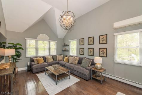 11 Surrey Lane Sparta NJ 07871