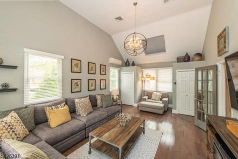 11 Surrey Lane Sparta NJ 07871