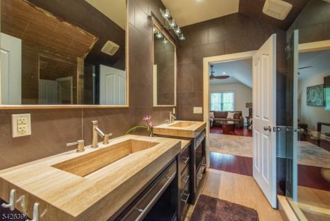 11 Surrey Lane Sparta NJ 07871