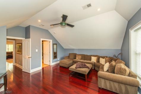 11 Surrey Lane Sparta NJ 07871