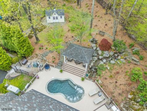 11 Surrey Lane Sparta NJ 07871