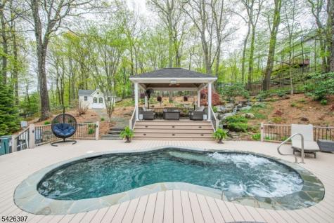 11 Surrey Lane Sparta NJ 07871