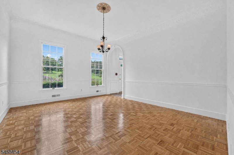 38 Larsen Road East Amwell NJ 08551