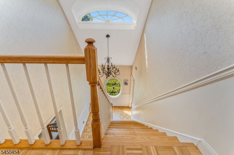 38 Larsen Road East Amwell NJ 08551