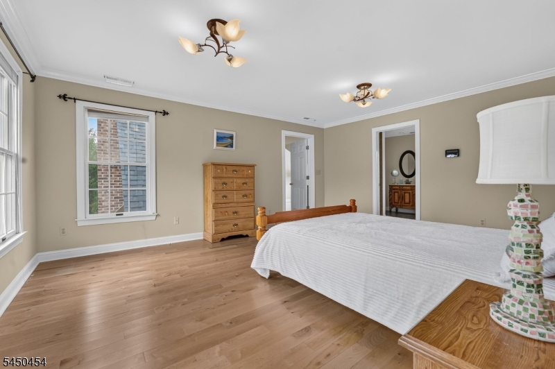 38 Larsen Road East Amwell NJ 08551