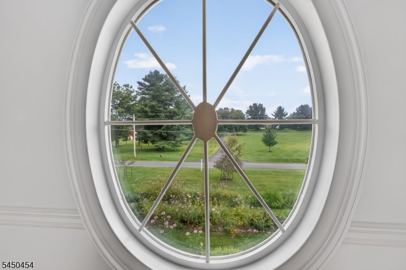 38 Larsen Road East Amwell NJ 08551