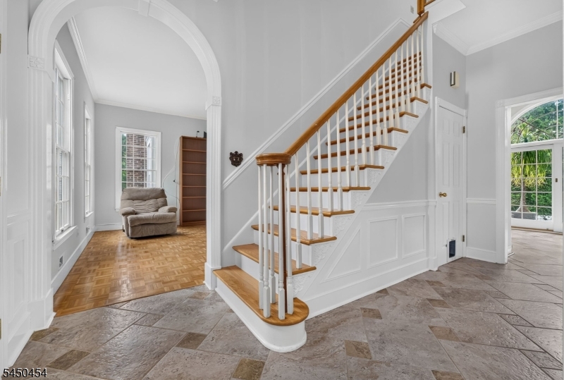 38 Larsen Road East Amwell NJ 08551