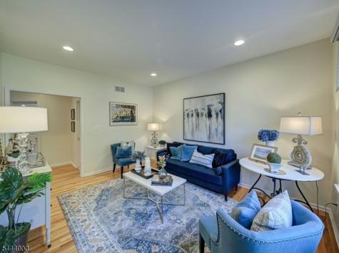 6 Mccune Court West Orange NJ 07052