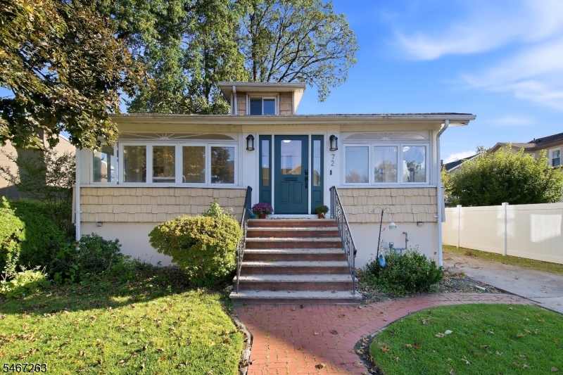 72 Lawn Terrace Cranford NJ 07016