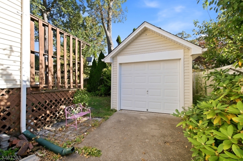 72 Lawn Terrace Cranford NJ 07016