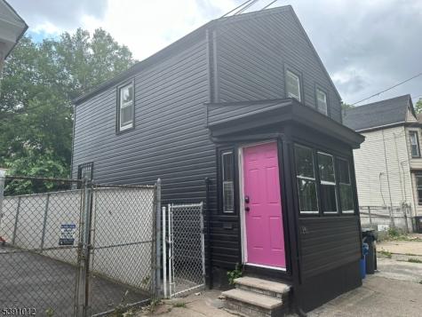 26 Duryea Street Newark NJ 07103