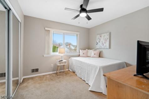 16 Ditmars Circle Hillsborough NJ 08844