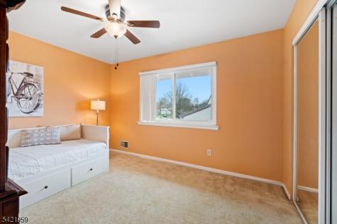 16 Ditmars Circle Hillsborough NJ 08844