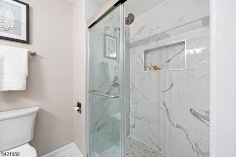 16 Ditmars Circle Hillsborough NJ 08844