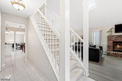 16 Ditmars Circle Hillsborough NJ 08844
