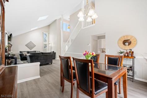16 Ditmars Circle Hillsborough NJ 08844
