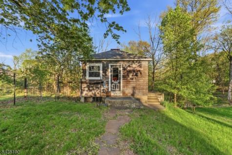 106 Main Street Readington NJ 08889