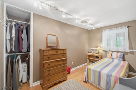 75 Bunn Road Hardyston NJ 07419