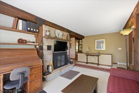 75 Bunn Road Hardyston NJ 07419