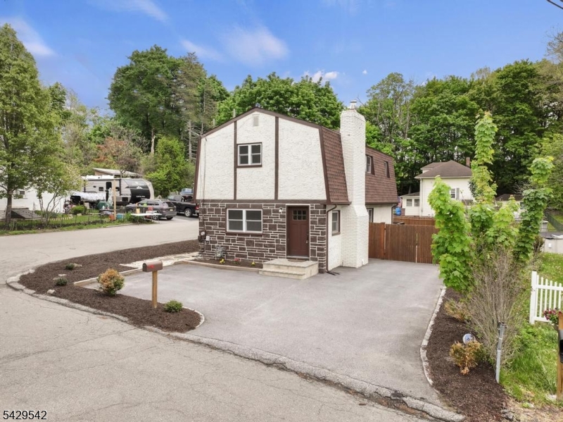 34 Nestor Street Franklin NJ 07416