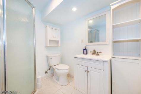 131 Maxim Drive Hopatcong NJ 07843