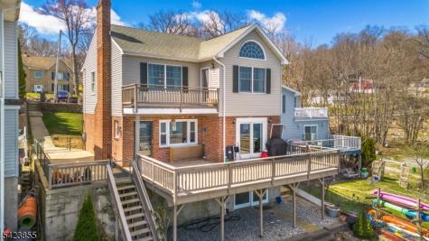 131 Maxim Drive Hopatcong NJ 07843