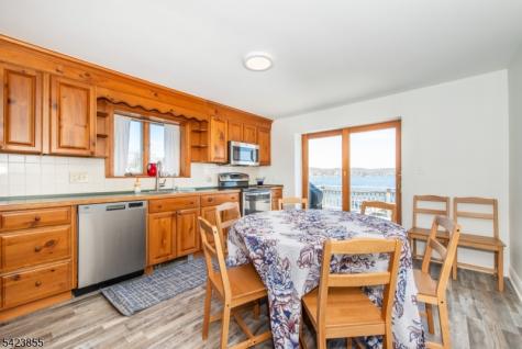 131 Maxim Drive Hopatcong NJ 07843