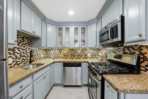 632 Parkview Avenue North Plainfield NJ 07063